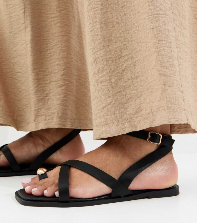 Black Faux Leather Multi Strap Toe Ring Flat Sandals