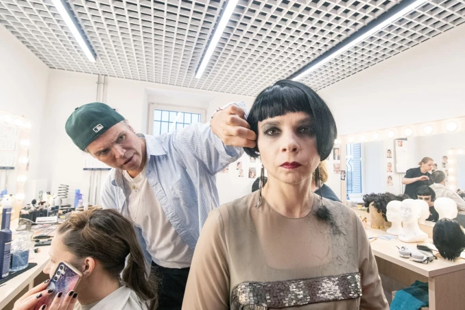 Kadrai iš spektaklio užkulisių