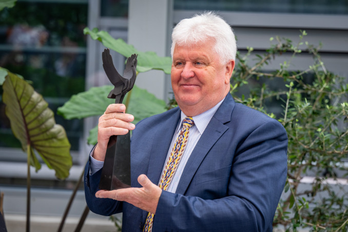 Gamtininkui S. Paltanavičiui įteikta V. Adamkaus premija