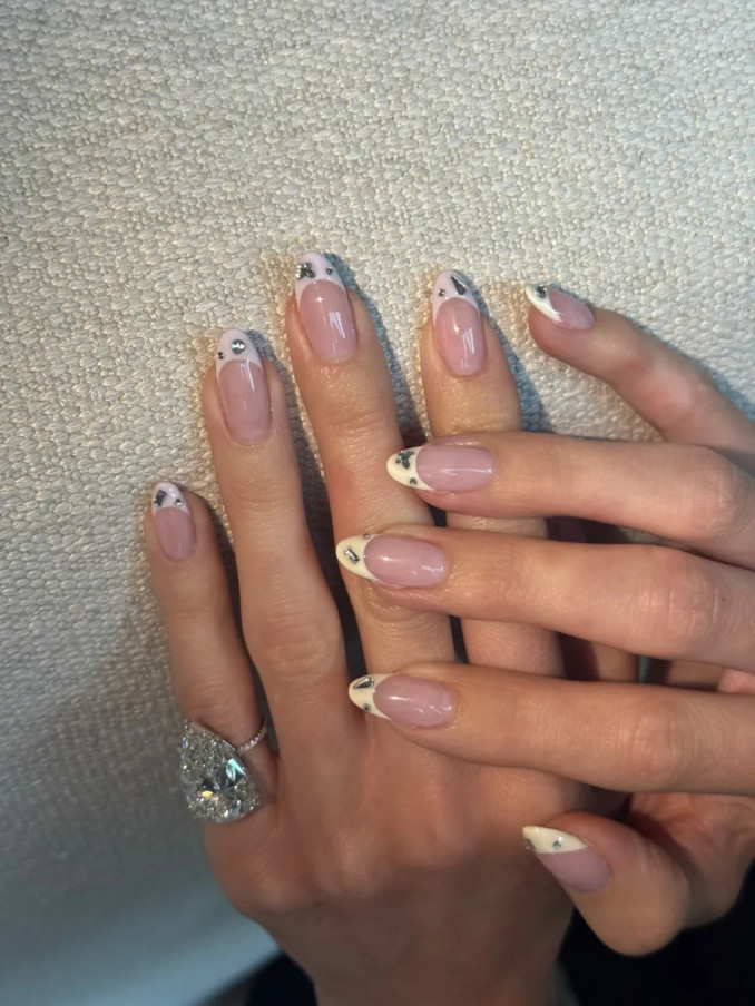 @nailsbyzola
