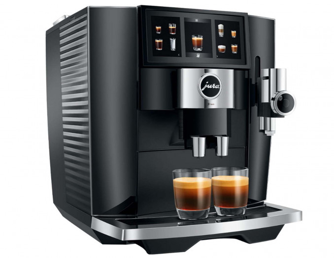 Automatiniai kavos aparatai siūlo patogumą ir platų gėrimų pasirinkimą.