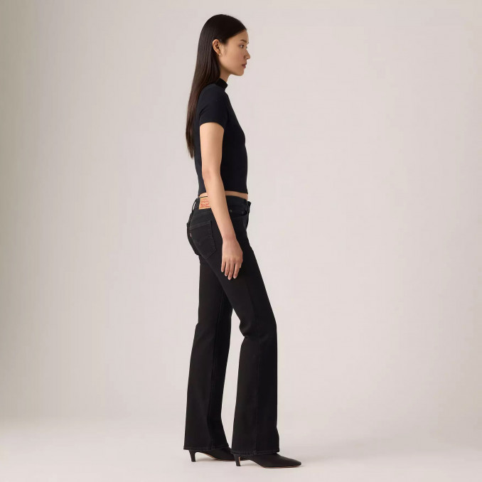 „Bootcut“ džinsai