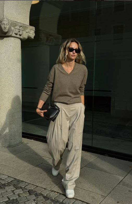 Jaukiausias rudens drabužis – megztinis: kaip jį vilkėti, kad atrodytumėte nepriekaištingai