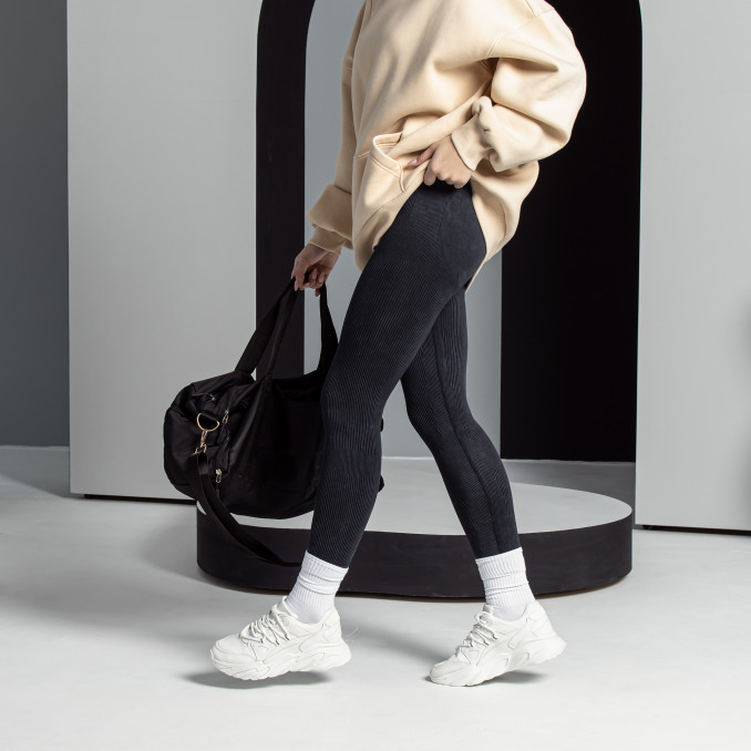 Sportinės kelnės mieste