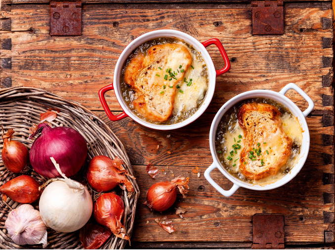 Legendinė svogūnų sriuba