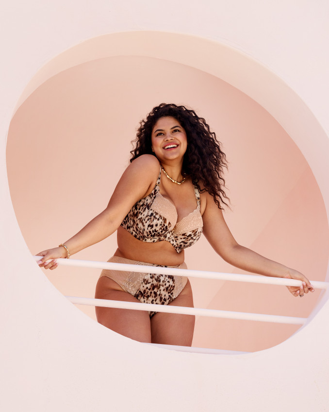 Ryškios spalvos ir sezoniniai raštai