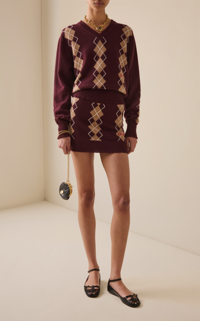 Megztas kostiumėlis, „Chloe“